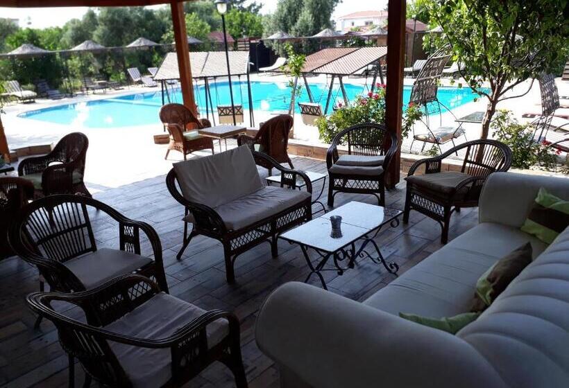هتل Lapida Garden