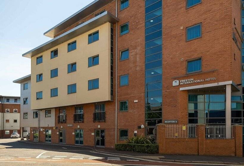 فندق Legacy Preston International