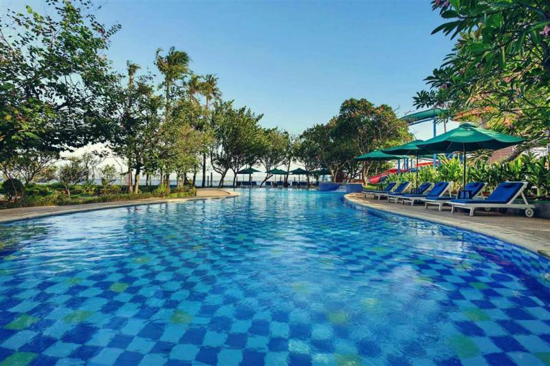 هتل Mercure Convention Center Ancol