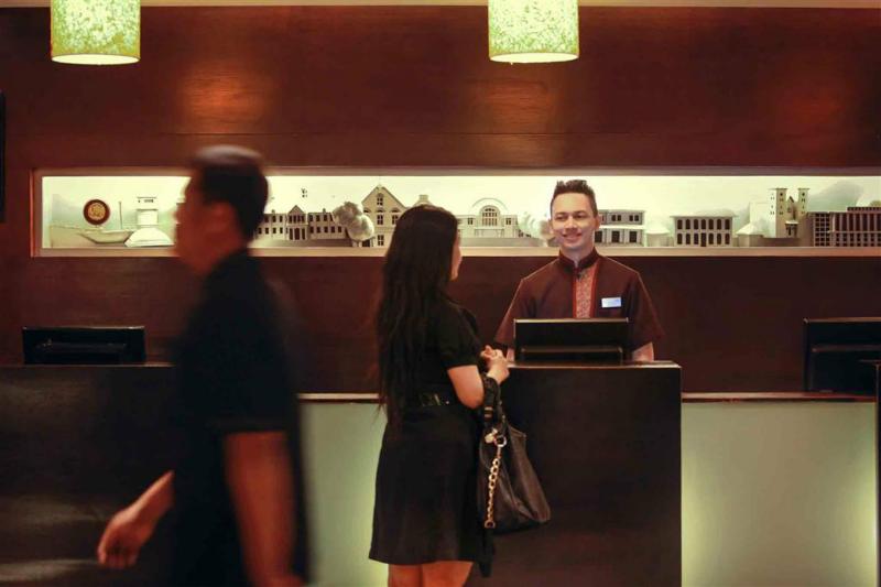 هتل Mercure Convention Center Ancol