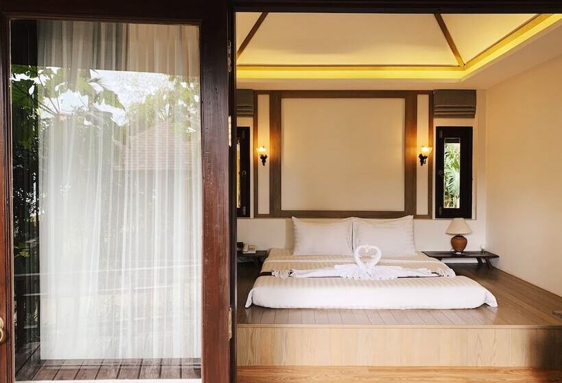 هتل Mooban Talay Resort
