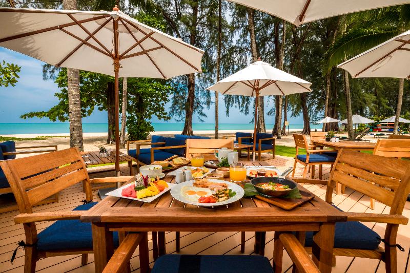 هتل Outrigger Khao Lak Beach Resort   Sha Extra Plus