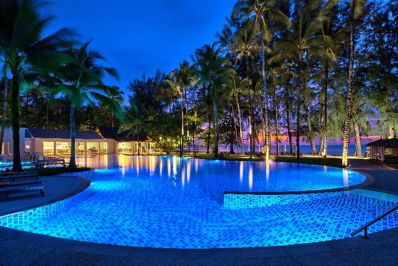هتل Outrigger Khao Lak Beach Resort   Sha Extra Plus