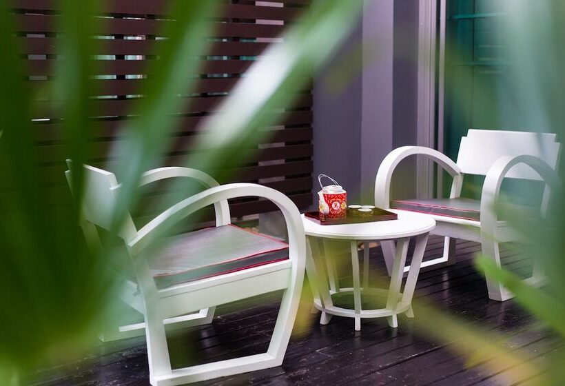 هتل Red Ginger Chic Resort   Sha Extra Plus