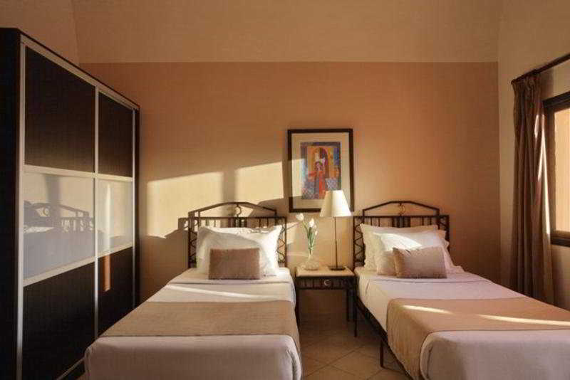 Hotel Sol Y Mar Shams Suites
