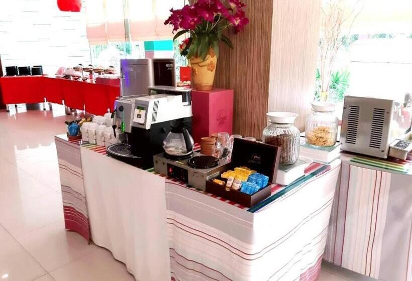 V One Hotel Korat