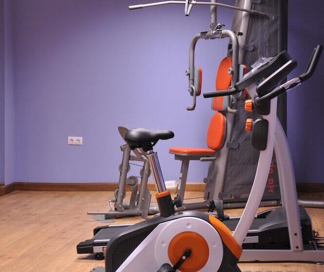 La Casona De La Roza