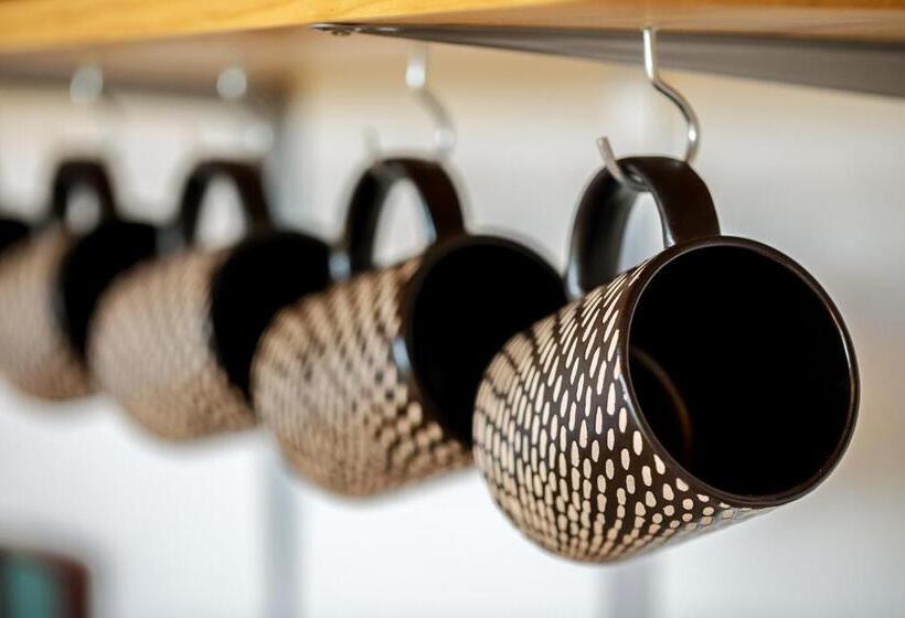 مبيت وإفطار Hobart Hideaway Pods