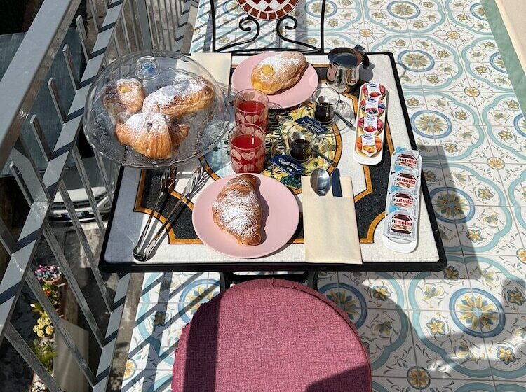 住宿加早餐  Il Tempio Di Giove Suite Pompei