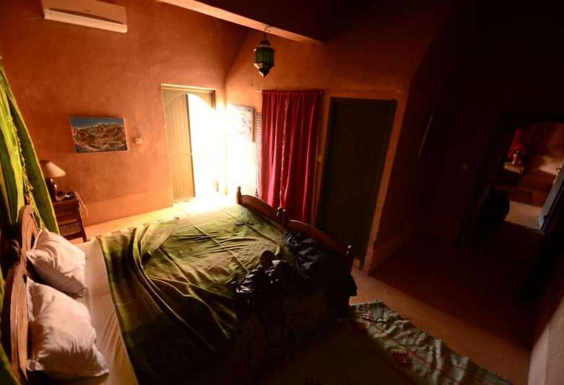 تختخواب و صبحانه Kasbah Du Peintre