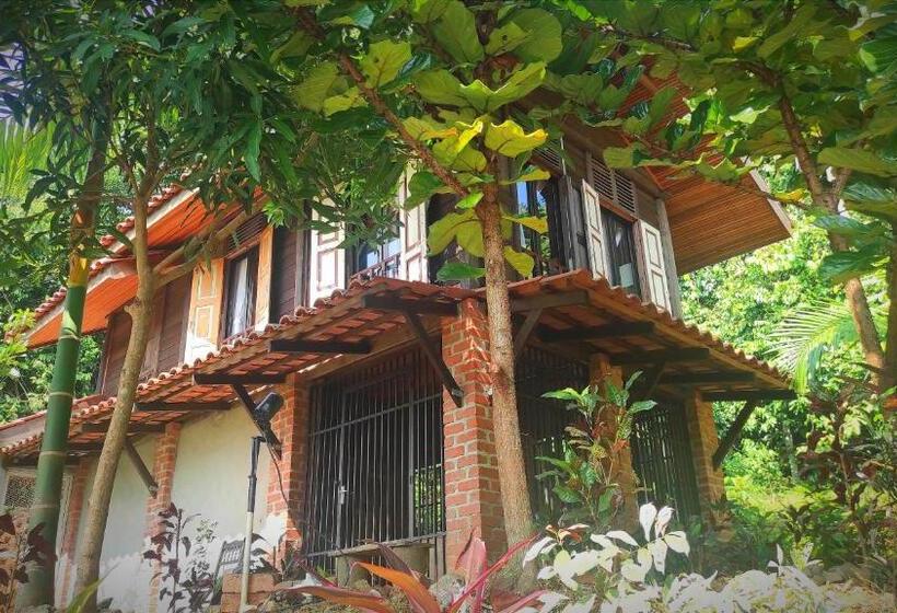 تختخواب و صبحانه S`ekar Pinang Langkawi