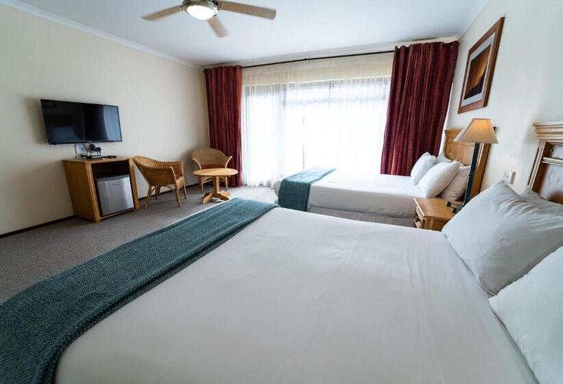 Gooderson Drakensberg Gardens Golf & Spa Resort