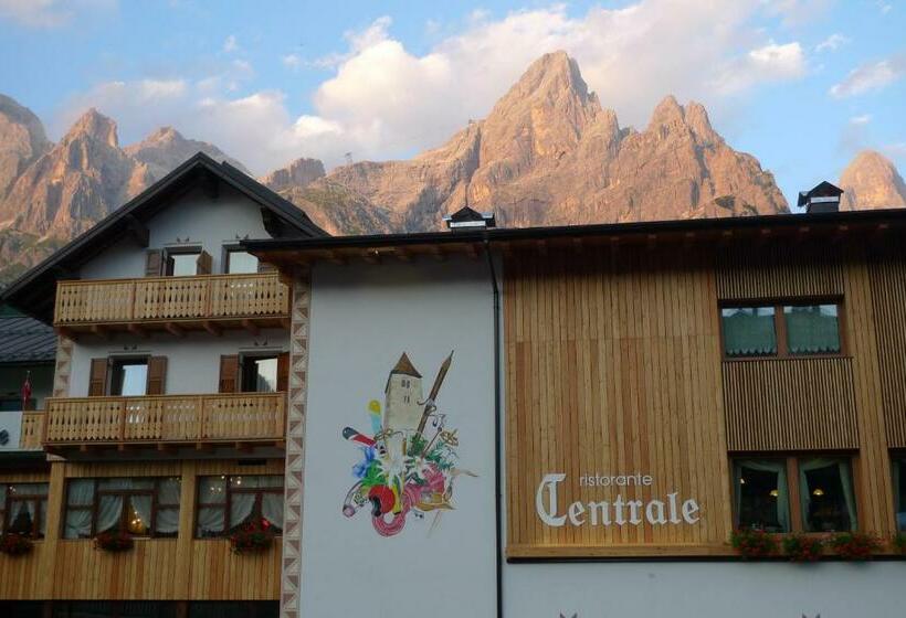 فندق Albergo Centrale