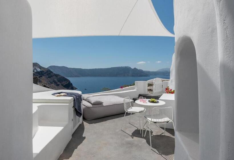 هتل Chelidonia Luxury Suites