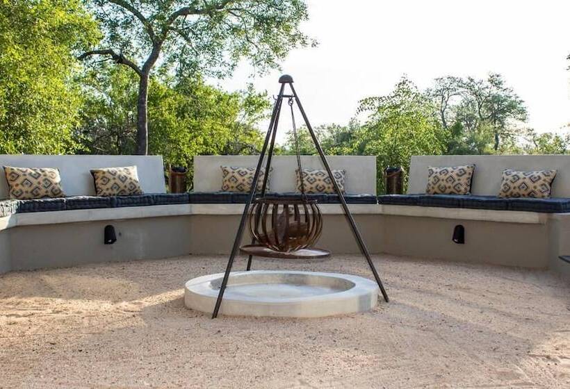 ホテル Rafiki Bush Lodge