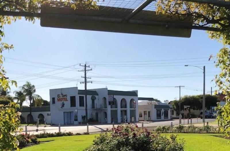 El Toro Motel