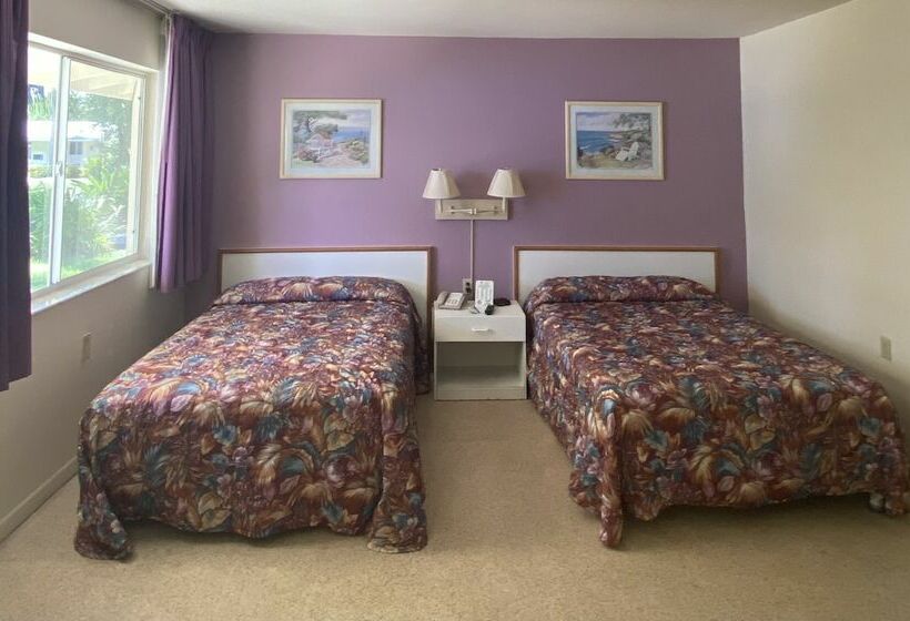 בית מלון כפרי Silver Sands Beach Resort