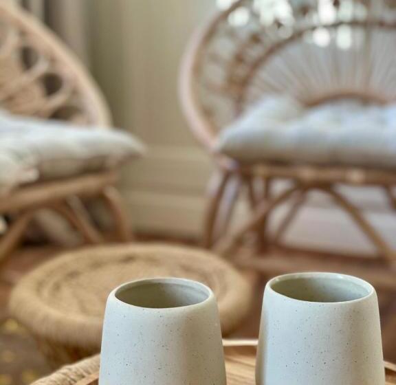 مبيت وإفطار Aux Jolies Sources