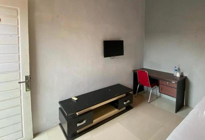 בית מלון כפרי Djaboerigin Mongonsidi Guest House