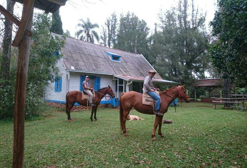 هتل Estancia Las Mercedes