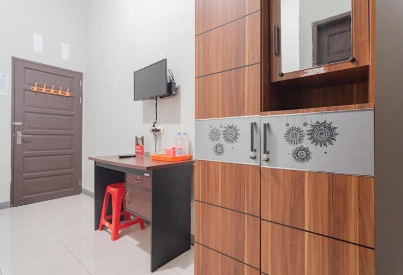 فندق Reddoorz Syariah Near Jalan Jakarta Samarinda