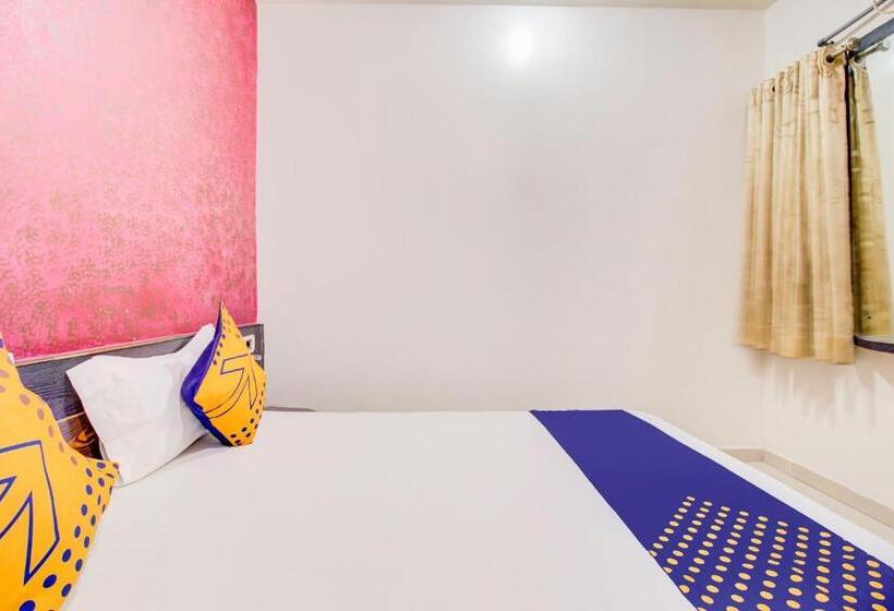 호텔 Spot On 44978  Galaxy Inn
