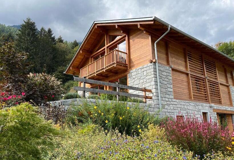 B & B Chalet Plan