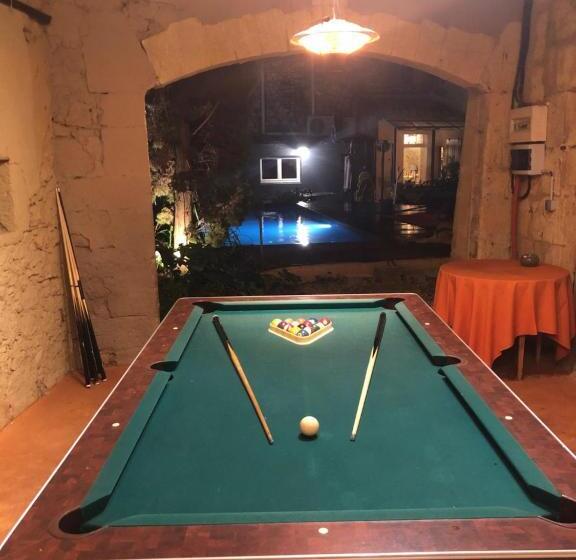 住宿加早餐  La Maison Du Barry   Piscine   Billard   10 Personnes