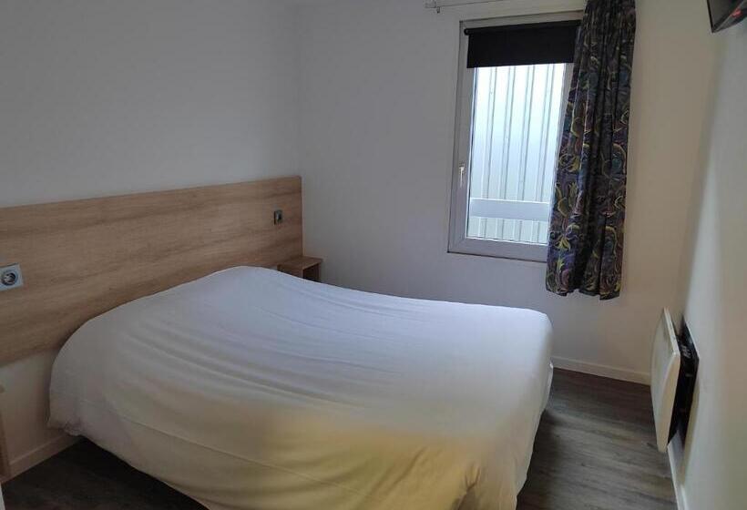 Fasthotel Paris Ouest Bouafle
