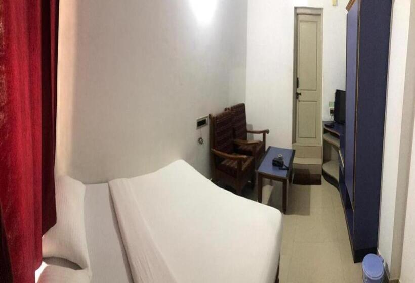 호텔 Ice Berg Deluxe Lodge