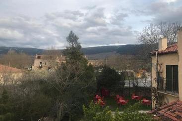 هتل La Pepi House