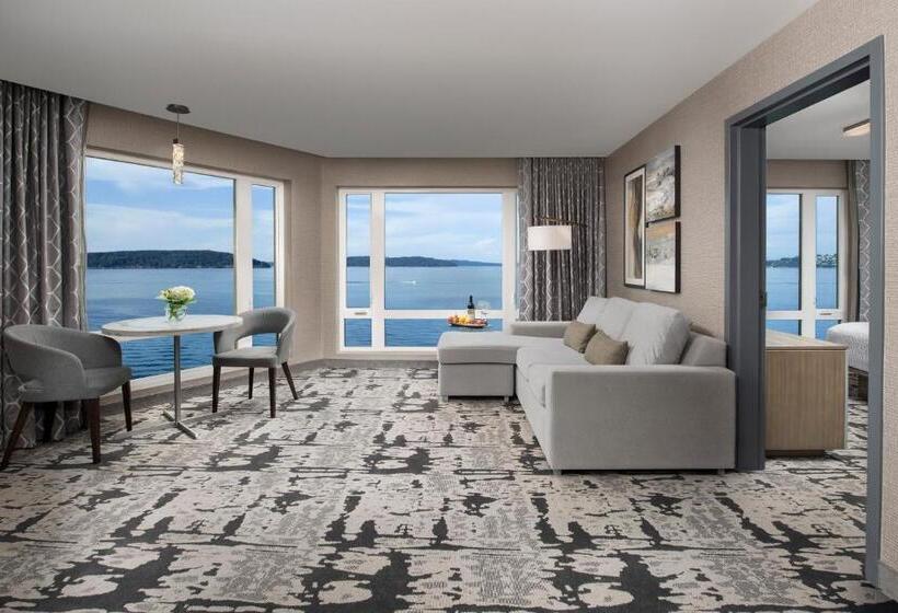 Silver Cloud Hotel Tacoma At Point Ruston Waterfront