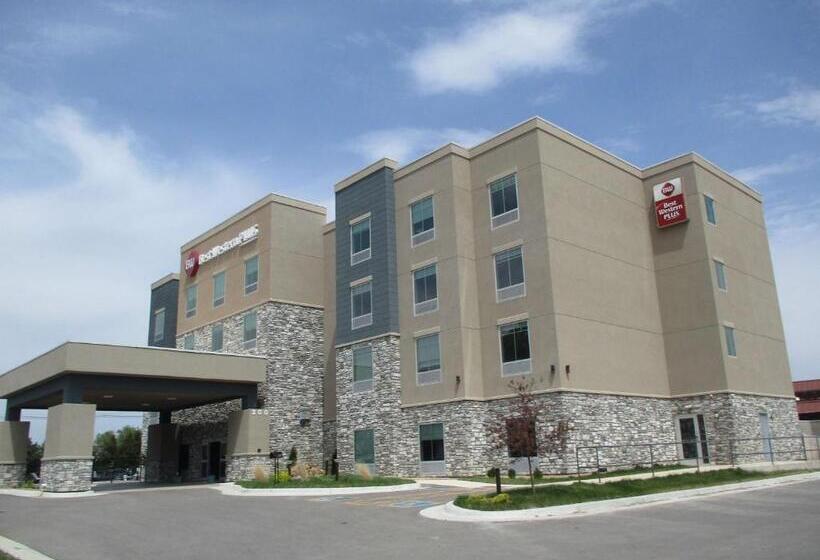 هتل Best Western Plus Mcpherson