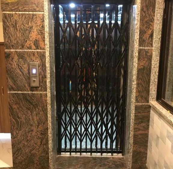 בית מלון כפרי K K Renuka Dharamshala