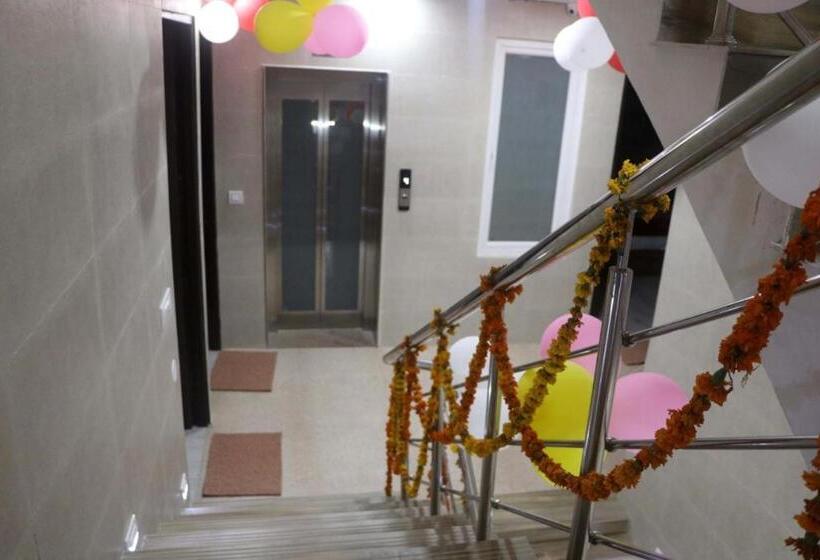 בית מלון כפרי Krishna Dreams