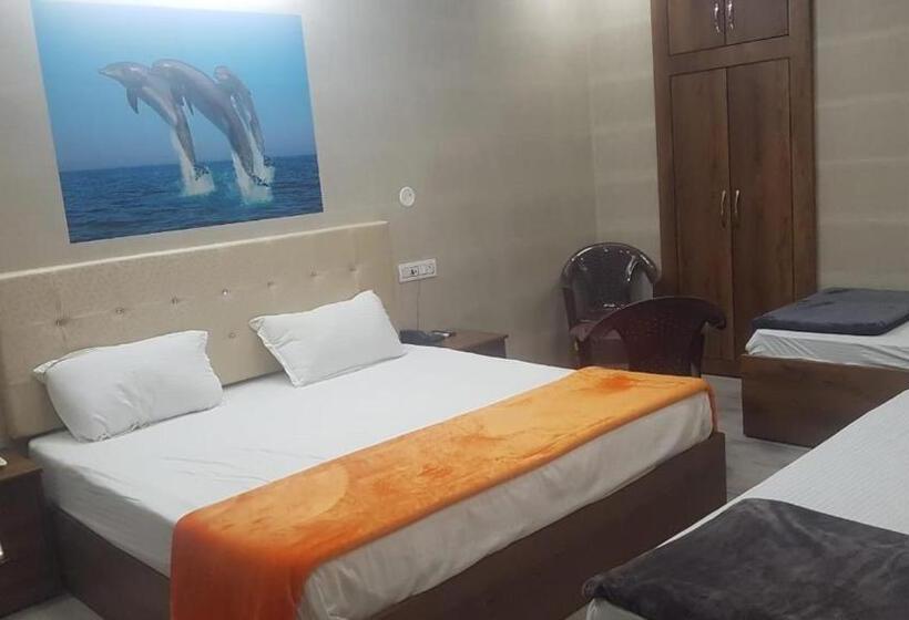 בית מלון כפרי Krishna Dreams