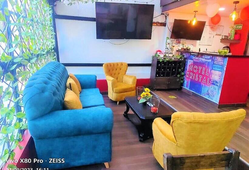 هتل Kristal Ferial