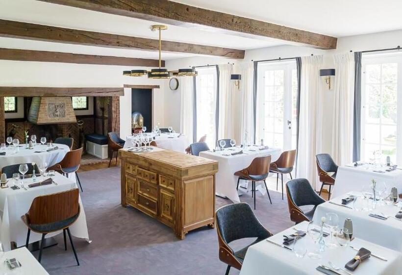 酒店 Villa Monceau Louvain La Neuve