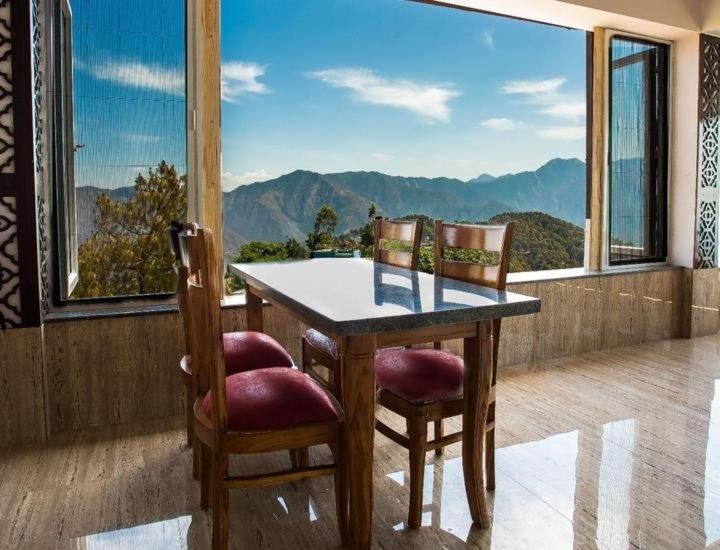 Resort The Alpine