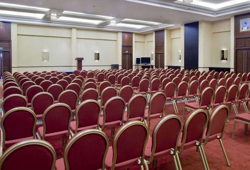 호텔 Crowne Plaza Sohar, An Ihg