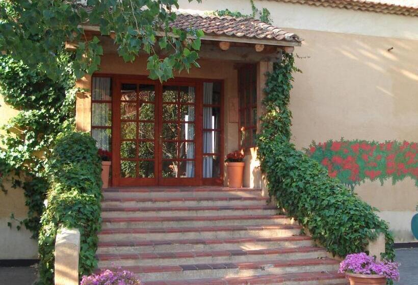 فندق El Rancho