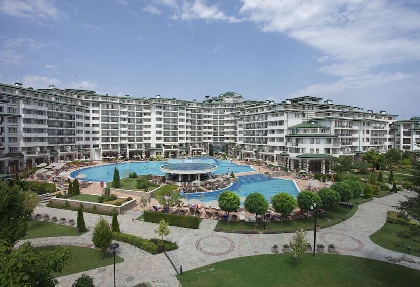 هتل Emerald Beach Resort & Spa
