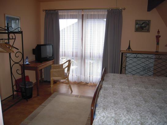 فندق Le Haut Des Montys