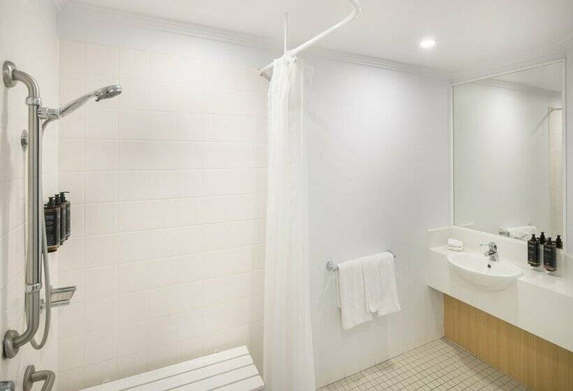 Отель Mercure Sydney Macquarie Park