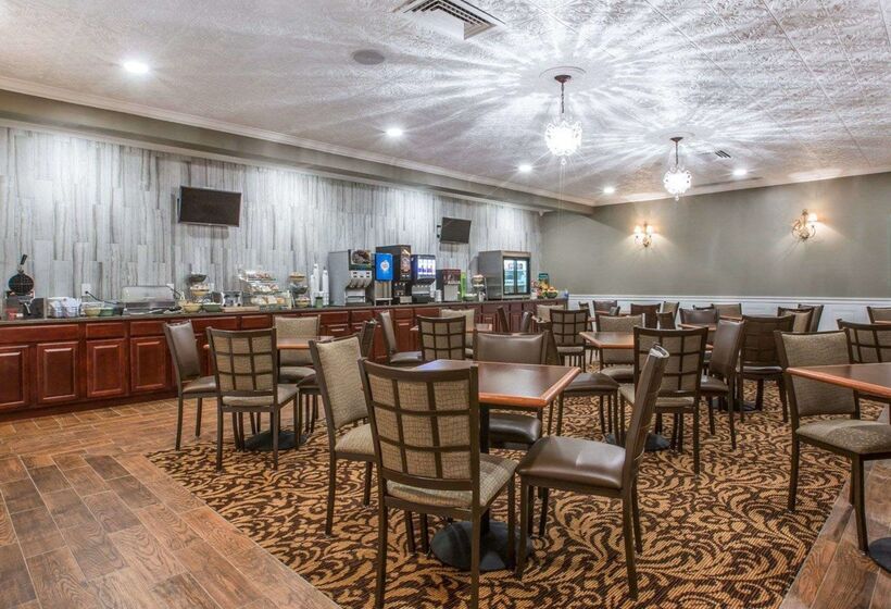 فندق Quality Inn Massena