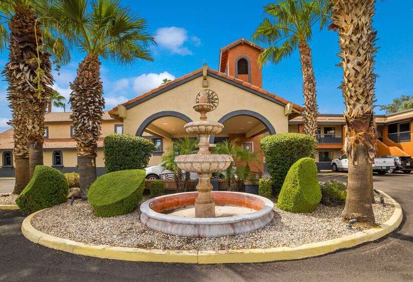 בית מלון כפרי Quality Inn & Suites Goodyear  Phoenix West