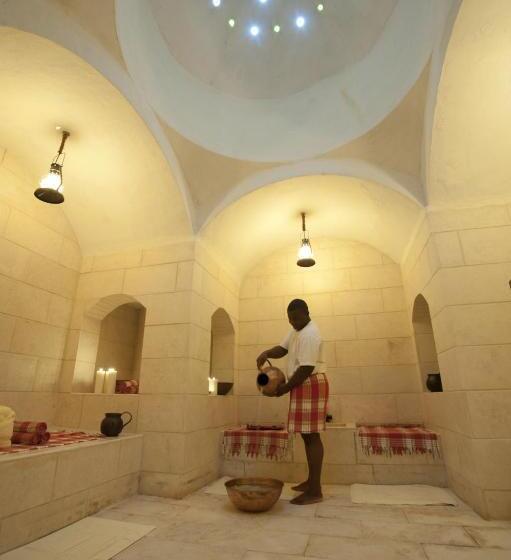 Отель Six Senses Zighy Bay