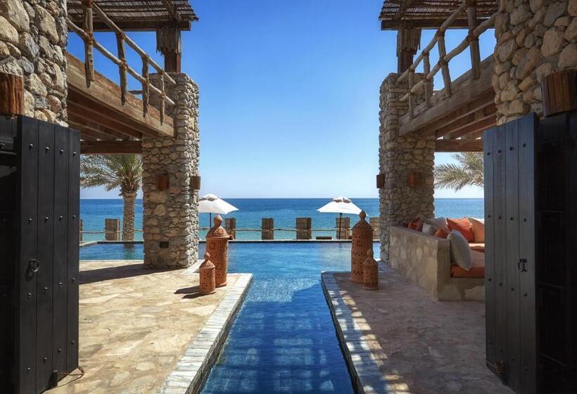 Отель Six Senses Zighy Bay