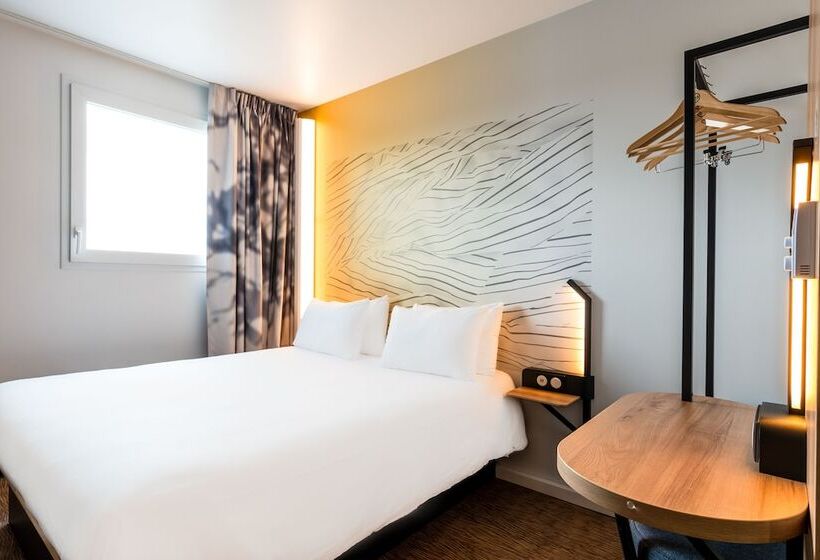 B&b Hotel Le Port Marly Saint Germain En Laye