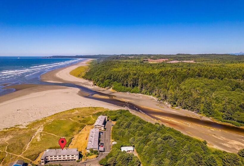 فندق Hi Tide Resort